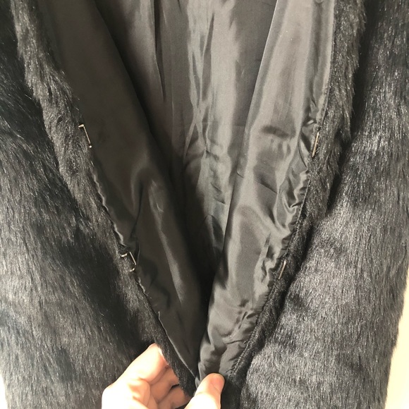 Faux fur vest - Picture 8 of 8